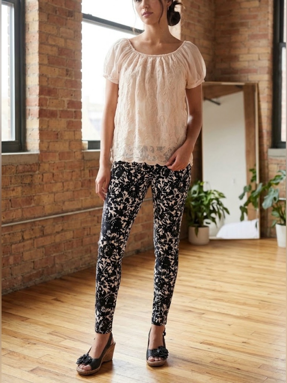 Women's Black & Cream Printed Slim Pants with silk top and shoes